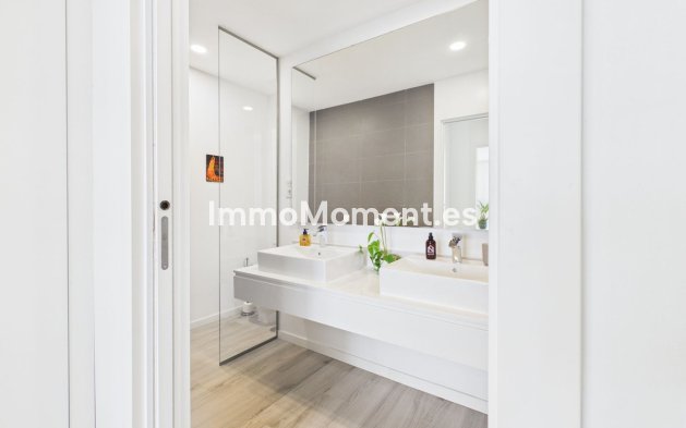 Revente - Villa individuelle - Estepona  - Cancelada