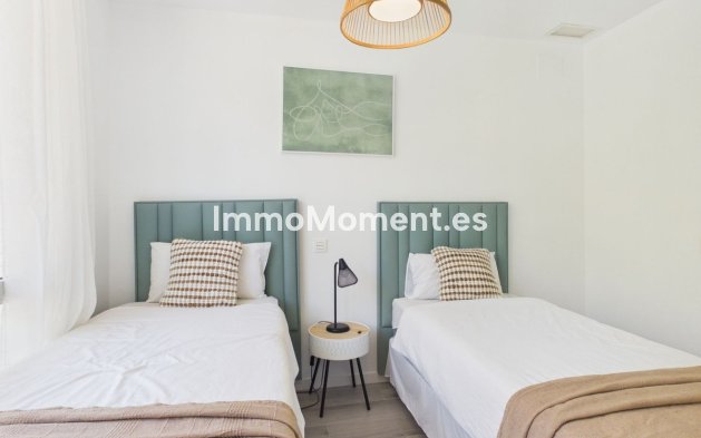 Revente - Villa individuelle - Estepona  - Cancelada
