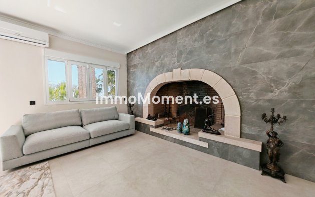 Wiederverkauf - Freistehende Villa - Benalmadena - Benalmadena Centro