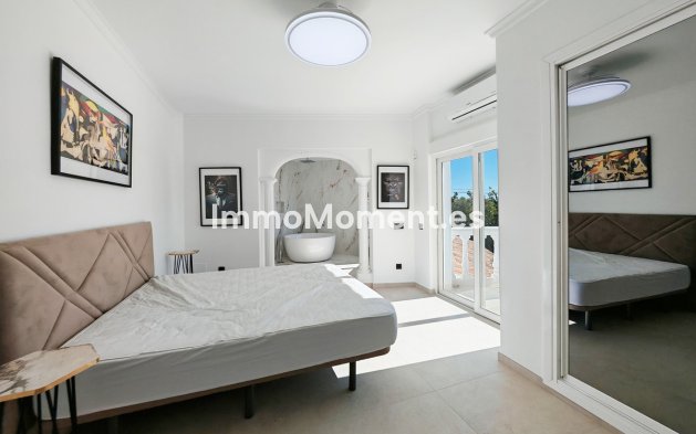 Wiederverkauf - Freistehende Villa - Benalmadena - Benalmadena Centro