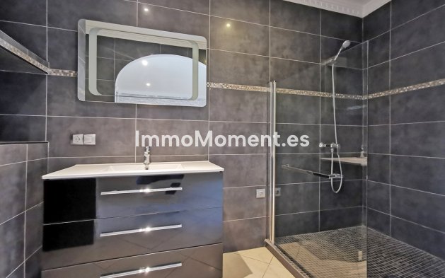Wiederverkauf - Freistehende Villa - Benalmadena - Benalmadena Centro