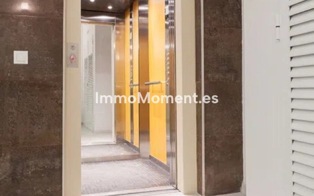 Reventa - Apartamento - Málaga - Málaga Centro