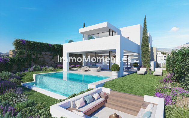 Obra nueva - Villa independiente - Estepona  - Estepona
