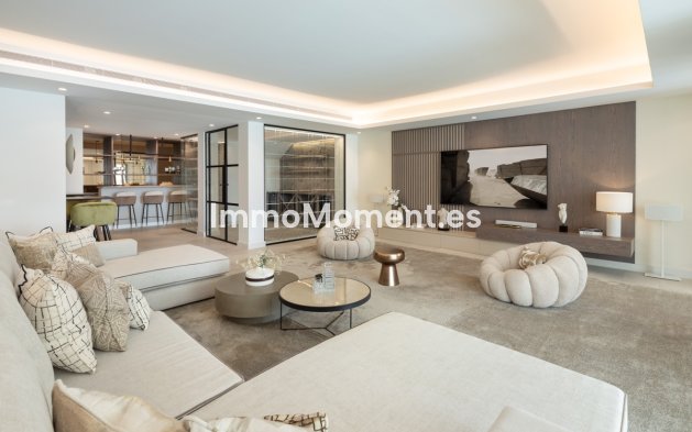 Construction neuve - Villa individuelle - Benahavís