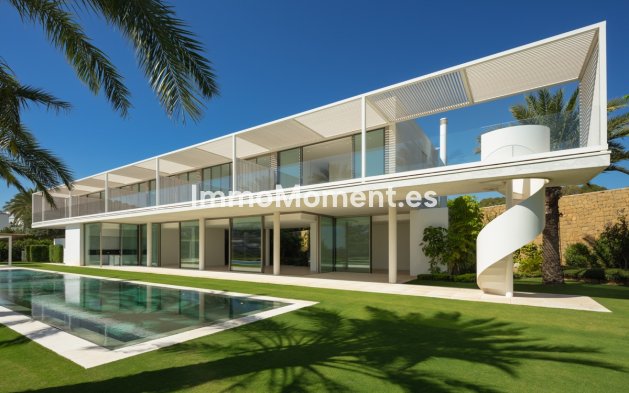Neubau - Freistehende Villa - Casares