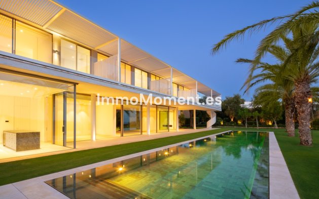 Neubau - Freistehende Villa - Casares