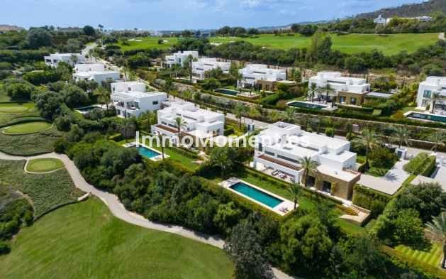 Obra nueva - Villa independiente - Casares