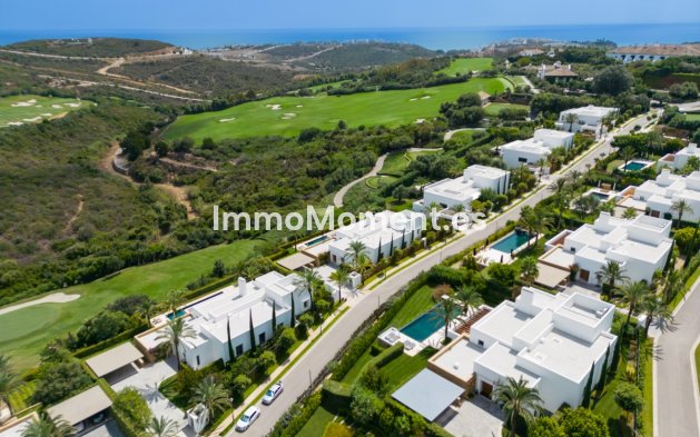 Obra nueva - Villa independiente - Casares