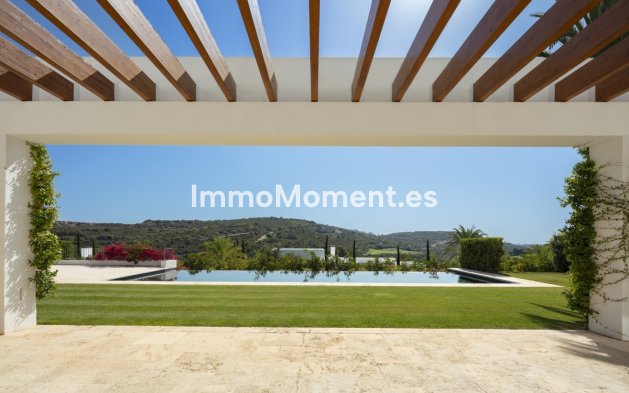 Obra nueva - Villa independiente - Casares