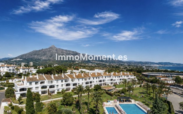 Revente - Appartement - Marbella - Nueva Andalucía
