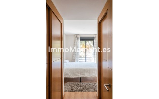 Revente - Appartement - Estepona  - Estepona Centro