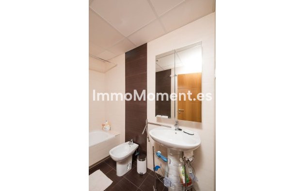 Revente - Appartement - Estepona  - Estepona Centro