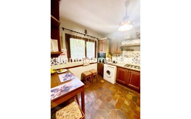 Resale - Detached villa - Fuengirola - Fuengirola Centro
