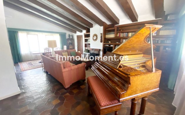 Resale - Detached villa - Fuengirola - Fuengirola Centro