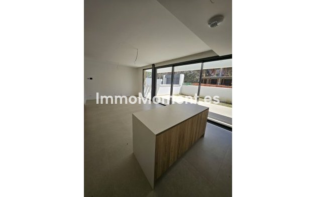Revente - Villa individuelle - Estepona  - Atalaya