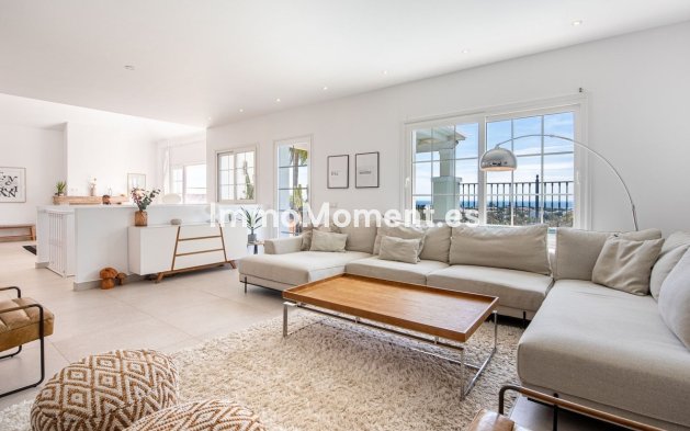 Wiederverkauf - Freistehende Villa - Marbella - Nueva Andalucía