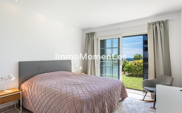 Wiederverkauf - Freistehende Villa - Marbella - Nueva Andalucía