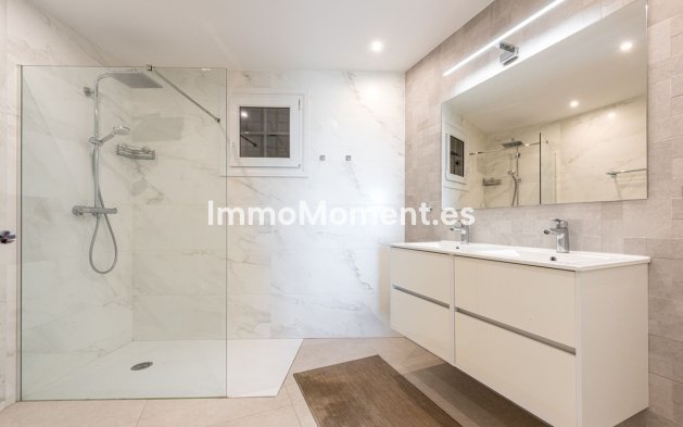 Wiederverkauf - Freistehende Villa - Marbella - Nueva Andalucía