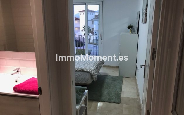 Resale - Apartment - Manilva - Punta Chullera
