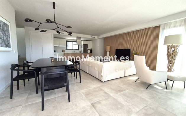 Revente - Appartement - Estepona  - Estepona Centro