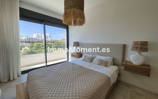 Revente - Appartement - Estepona  - Estepona Centro