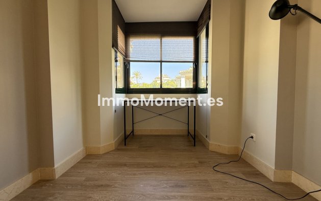 Bestaande woning - Appartement - Benahavís - Benahavís Centro