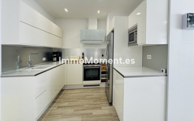 Wiederverkauf - Wohnung - Marbella - Puerto Banús