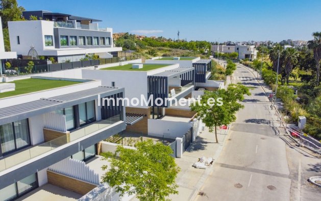 Bestaande woning - Vrijstaande villa - Estepona  - Estepona Centro