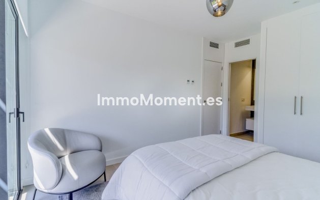 Bestaande woning - Vrijstaande villa - Estepona  - Estepona Centro