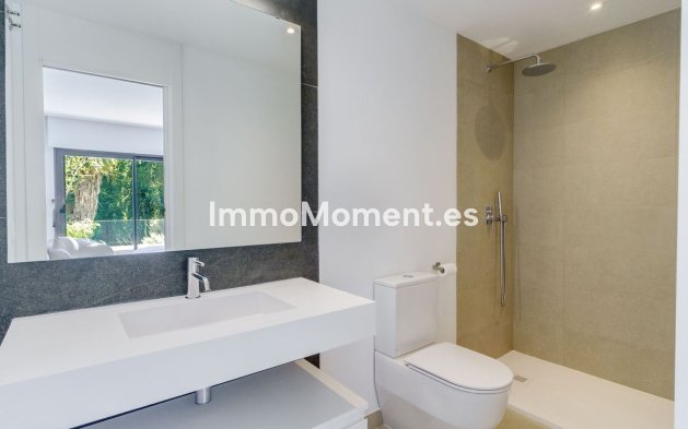 Bestaande woning - Vrijstaande villa - Estepona  - Estepona Centro