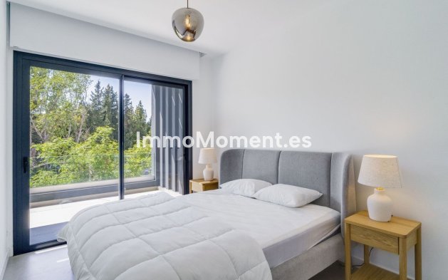 Bestaande woning - Vrijstaande villa - Estepona  - Estepona Centro