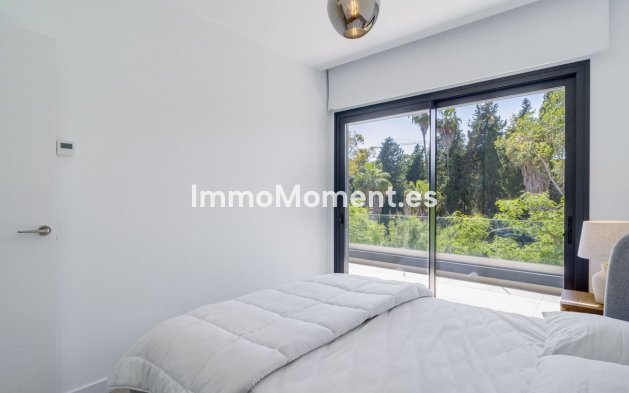 Bestaande woning - Vrijstaande villa - Estepona  - Estepona Centro