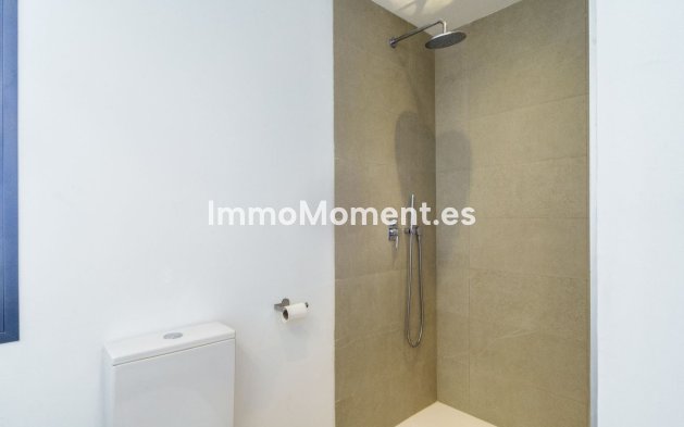 Bestaande woning - Vrijstaande villa - Estepona  - Estepona Centro