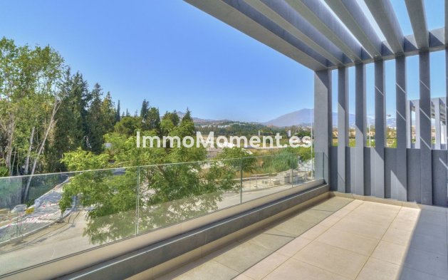 Bestaande woning - Vrijstaande villa - Estepona  - Estepona Centro