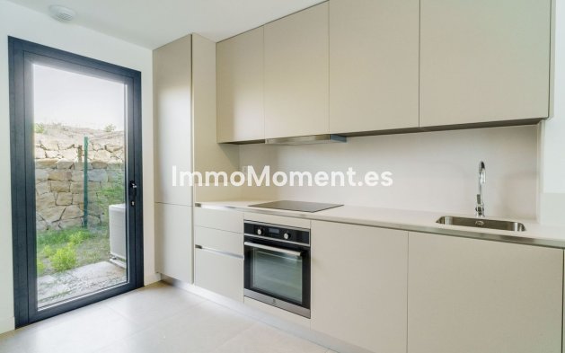 Bestaande woning - Vrijstaande villa - Estepona  - Estepona Centro