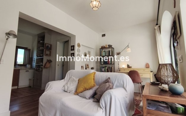 Resale - Country house - Inland  - Alhaurín el Grande Centro