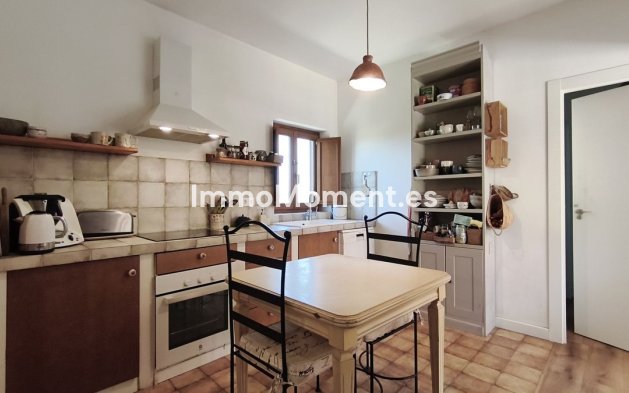 Resale - Country house - Inland  - Alhaurín el Grande Centro