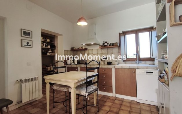 Resale - Country house - Inland  - Alhaurín el Grande Centro