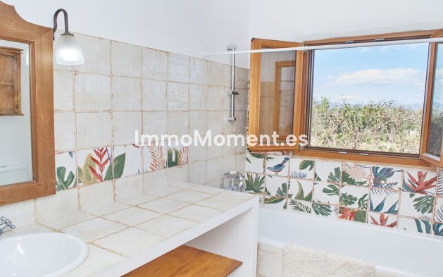 Resale - Country house - Inland  - Alhaurín el Grande Centro