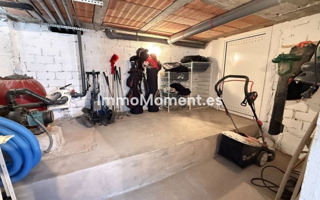 Resale - Detached villa - Inland  - Coín