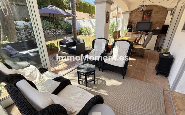 Resale - Detached villa - Inland  - Coín