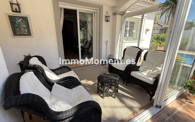 Resale - Detached villa - Inland  - Coín