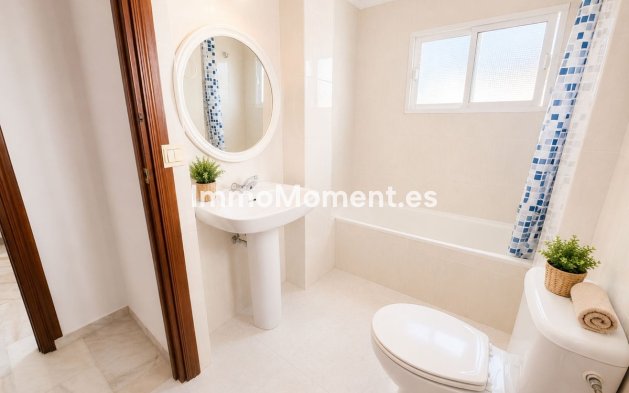 Resale - Detached villa - Casares - Casares Centro