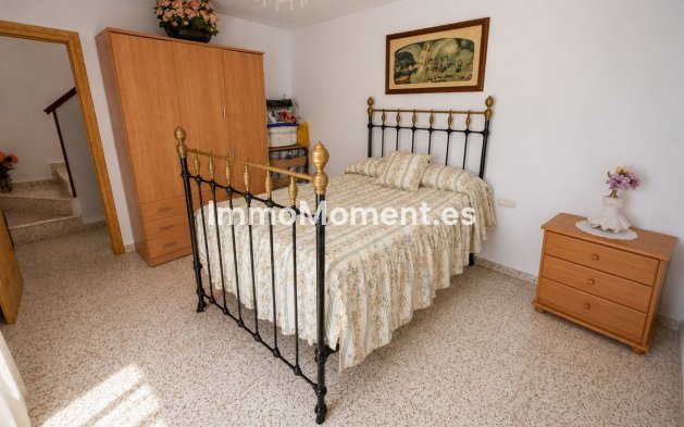 Reventa - Villa independiente - Casares - Casares Centro