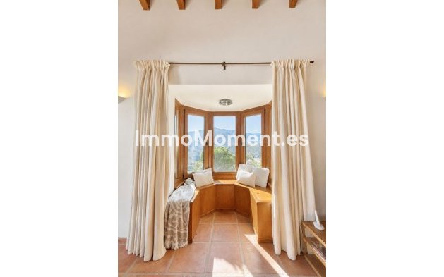 Reventa - Villa independiente - Benahavís - Benahavís Centro