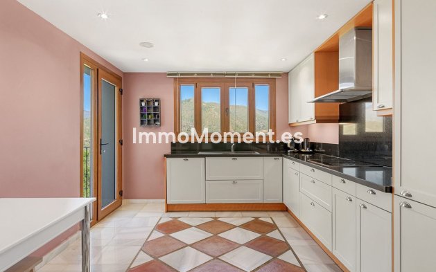Reventa - Villa independiente - Benahavís - Benahavís Centro