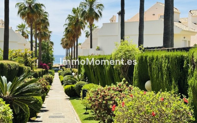 Resale - Townhouse - Marbella - Costabella