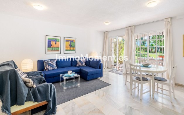 Revente - Maison mitoyenne - Estepona  - Atalaya