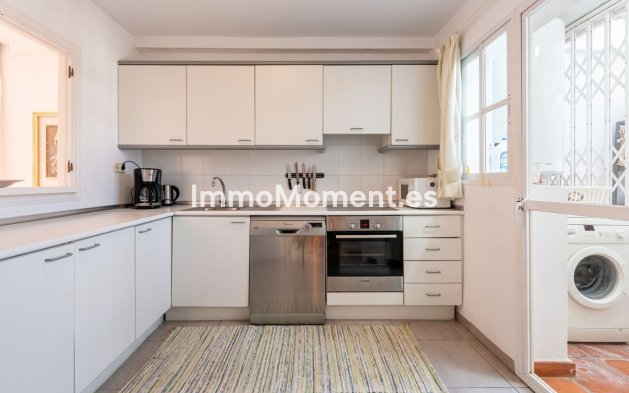 Revente - Maison mitoyenne - Estepona  - Atalaya
