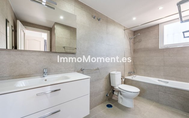 Revente - Maison mitoyenne - Estepona  - Atalaya